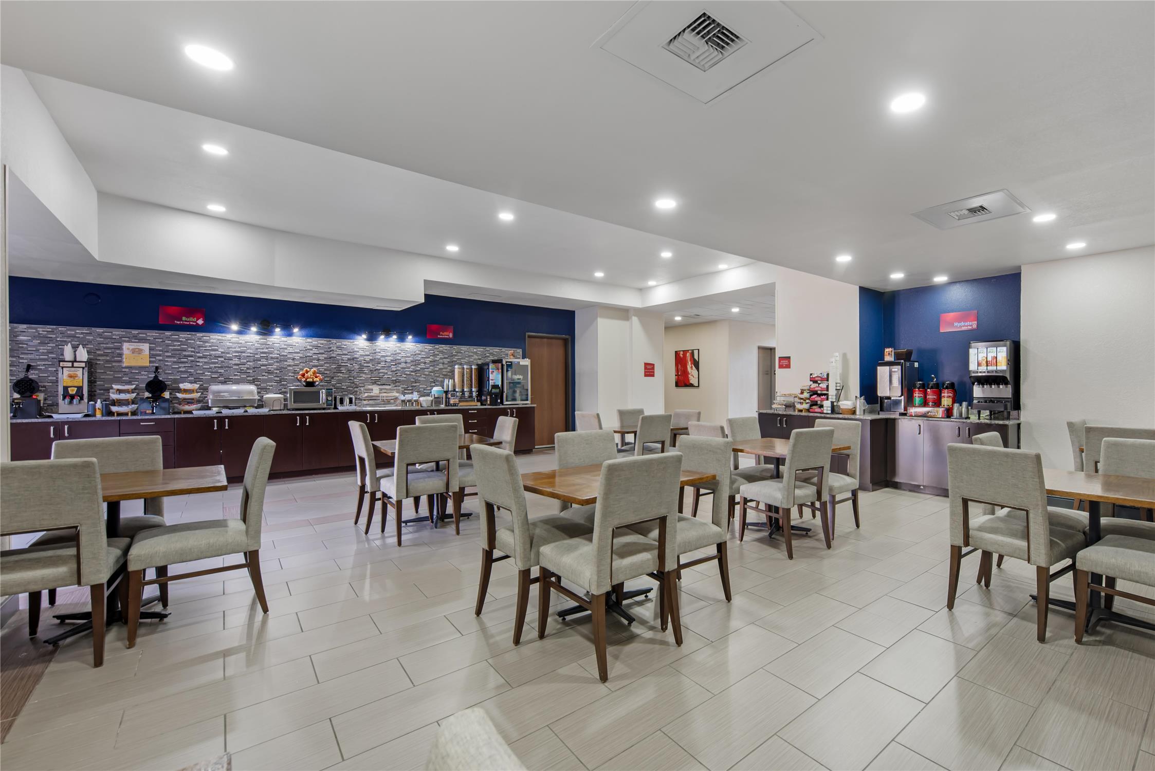 Best Western Plus Austin Airport Inn and Suites 18/31