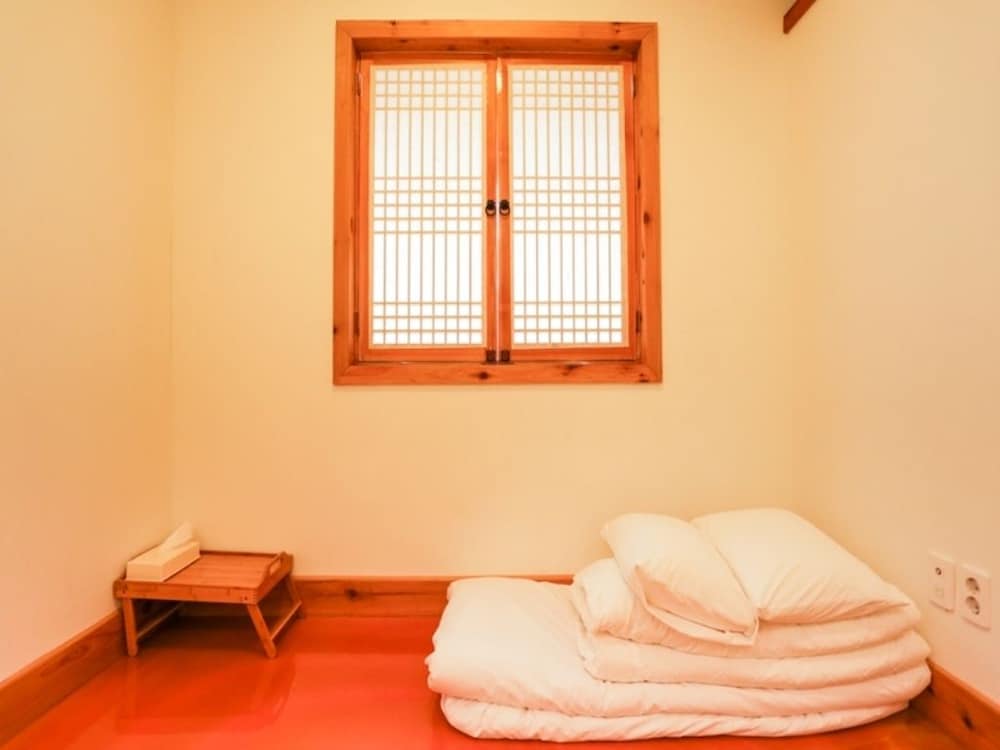 TREGA Museum Guesthouse 10/41