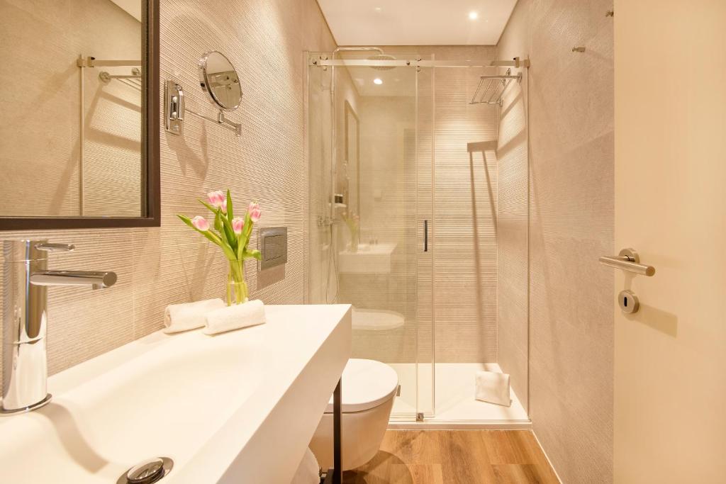 غرفة داخلية بسرير مزدوج بإطلالة، Hotel Moon & Sun Lisboa 7/7