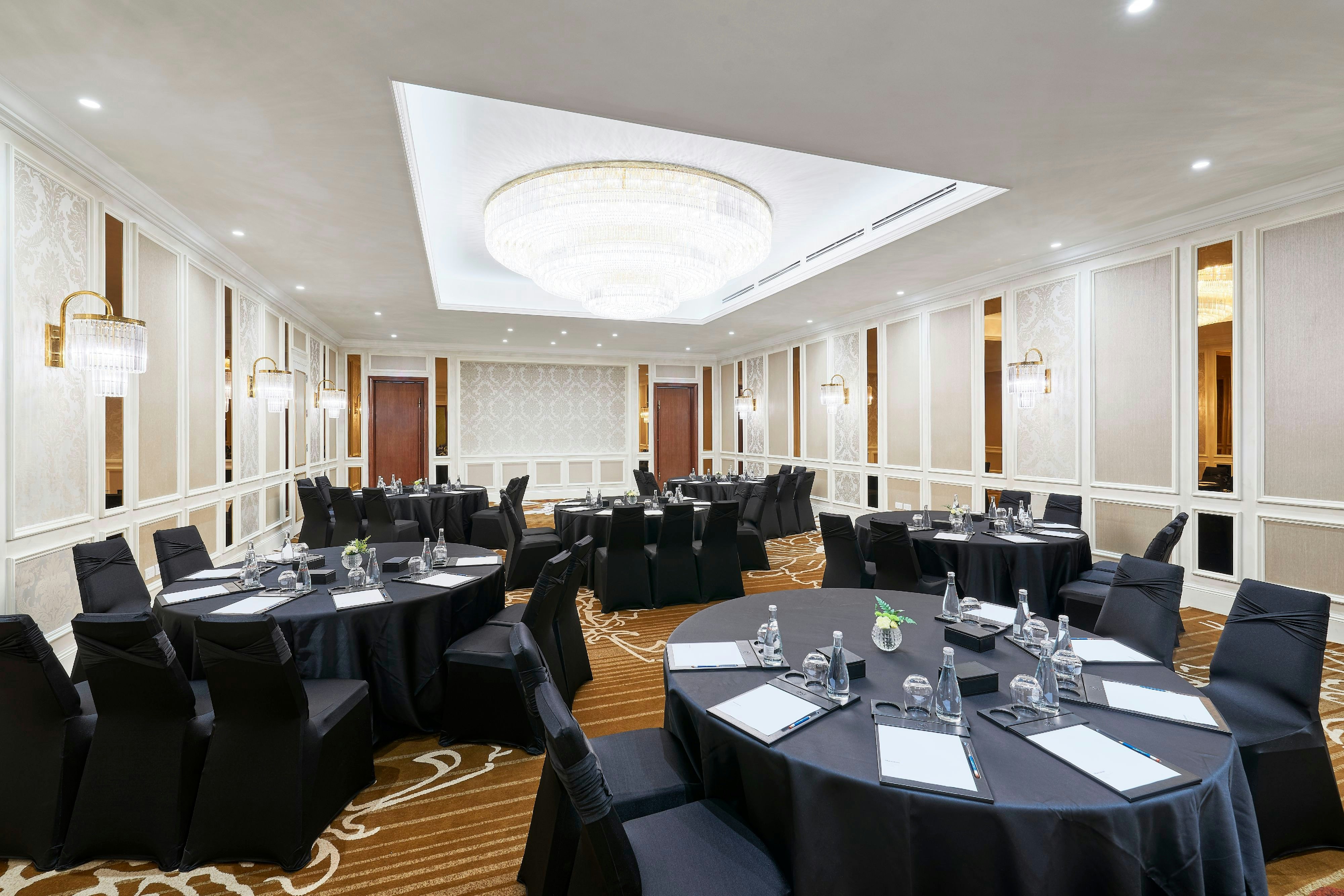 Sheraton Grand Danang Beach Resort and Spa 40/47
