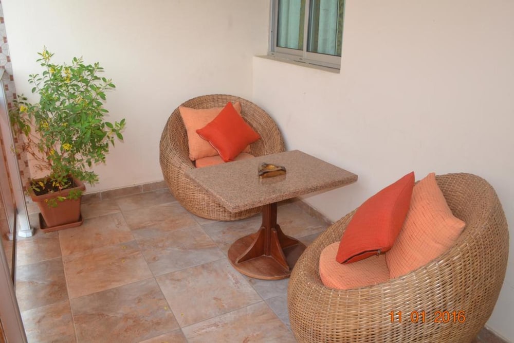 Miliet Hotel 20/30