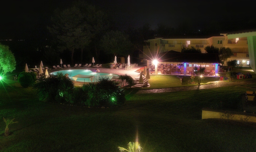 Alkion Hotel 26/31