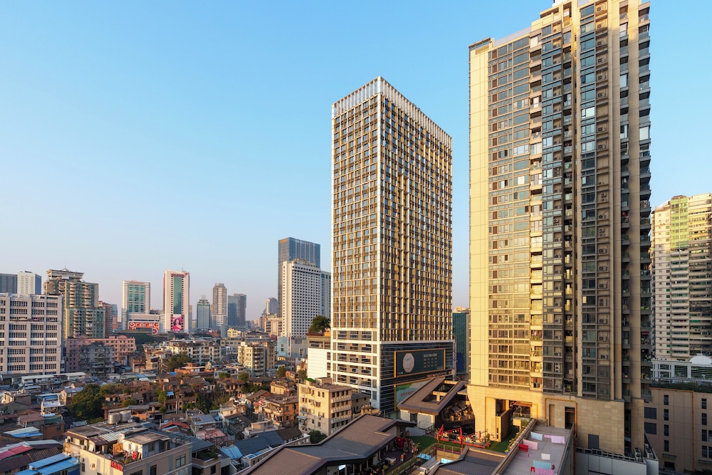 Sunny Private Apt Of Grand Continental 36/50