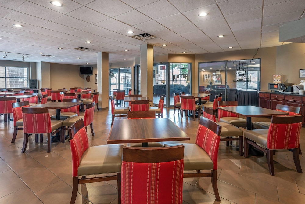 restaurant cafeteria