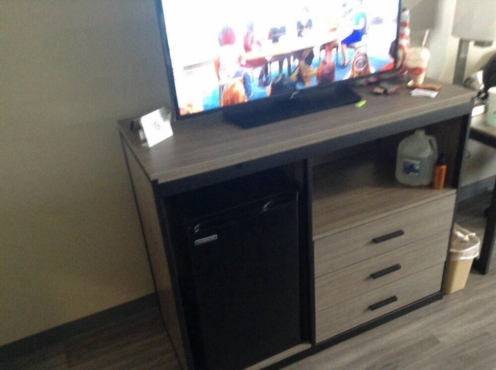 GuestHouse Houston Cypress photo2