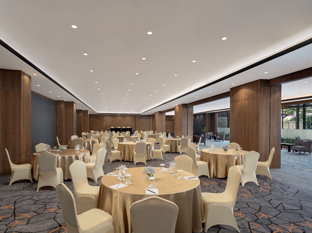 AIHO Hotel Medan 49/57