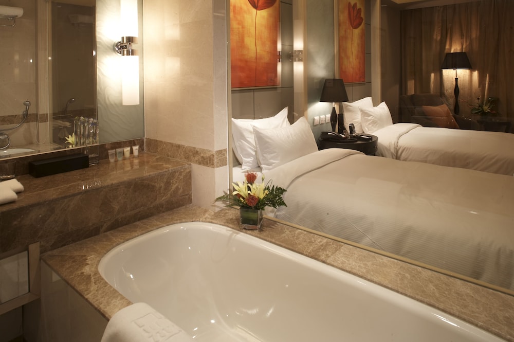 Beijing Wenjin Hotel 28/28