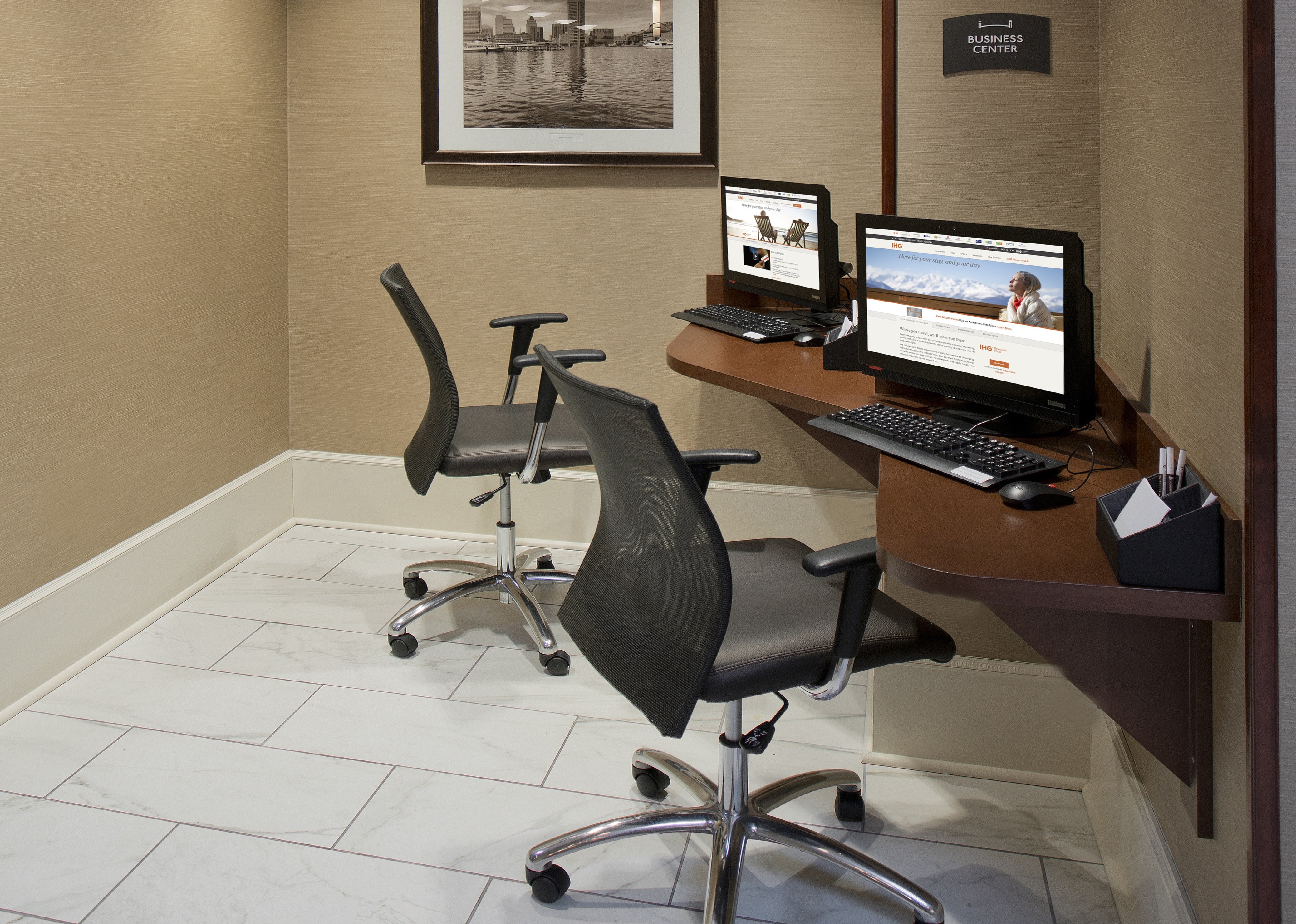 Staybridge Suites BALTIMORE INNER HARBOR 67/80