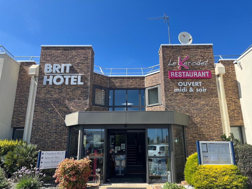 Brit Hotel Le Kerodet 2/65