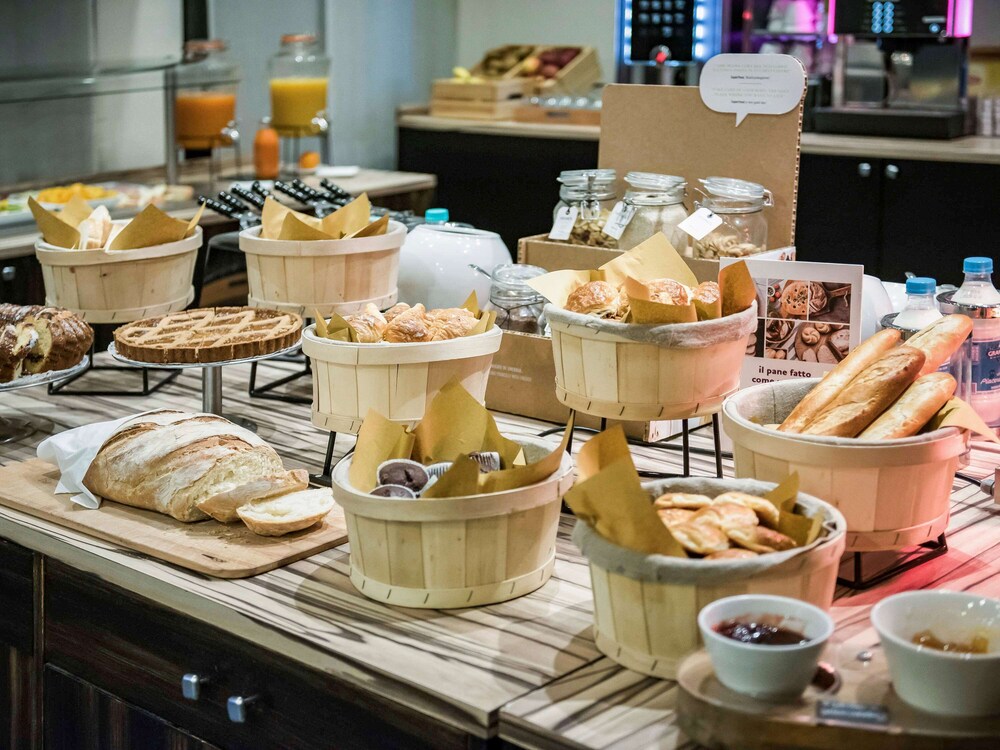 Mercure Roma Piazza Bologna 56/76
