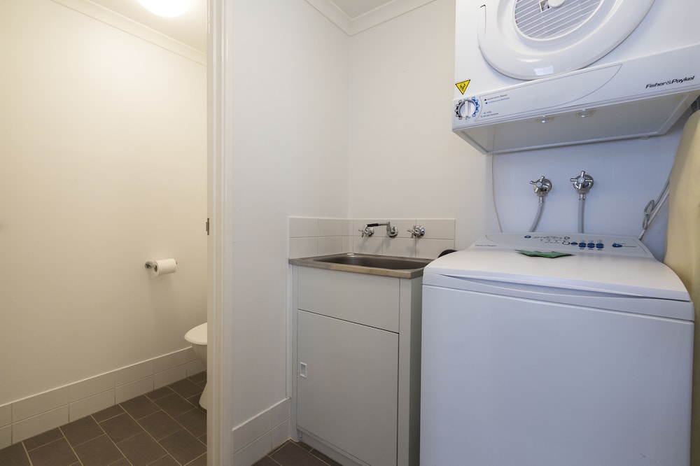 FORTE LEEUWIN APARTMENTS 57/57
