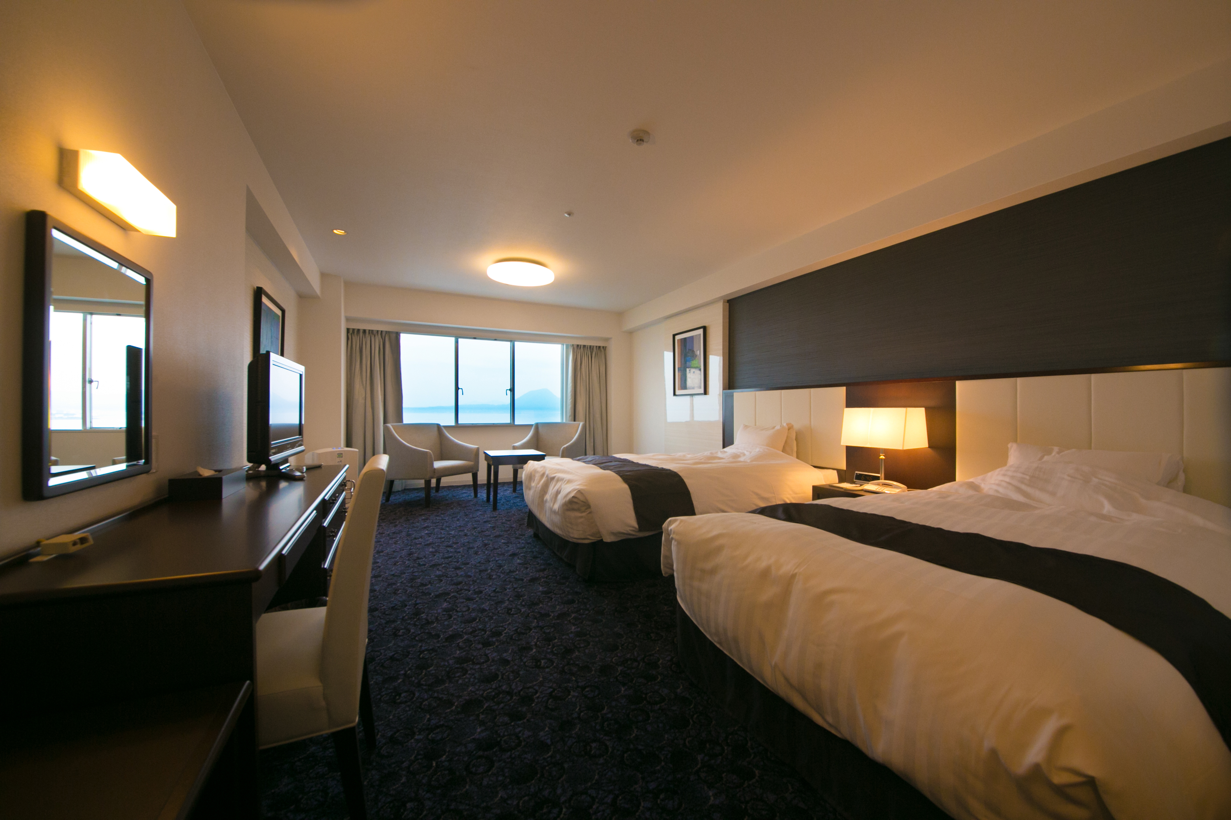 Classic, Twin Beds, with Extra Bed, Ocean or Sea View