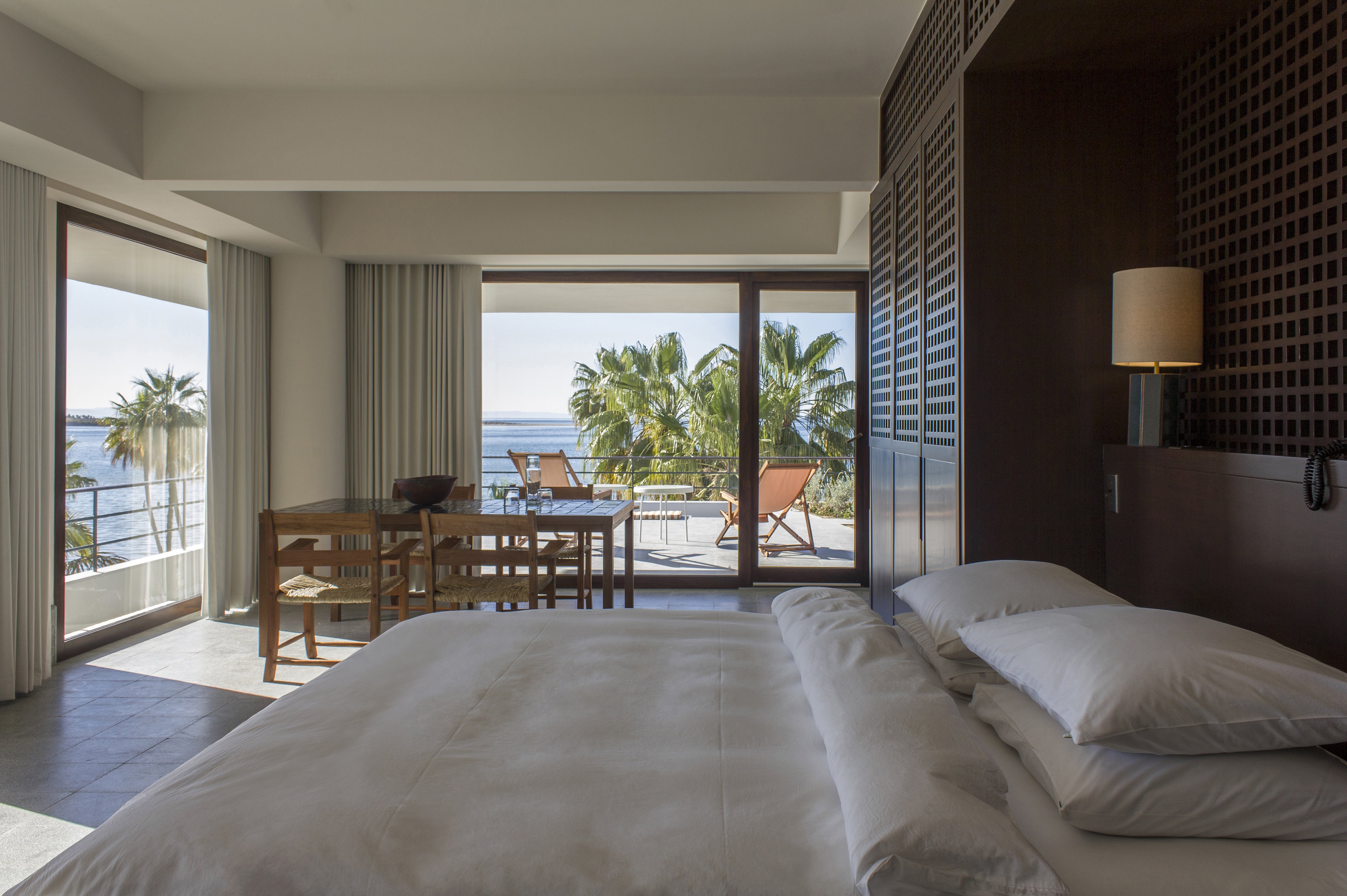 Baja Club Hotel 10/26