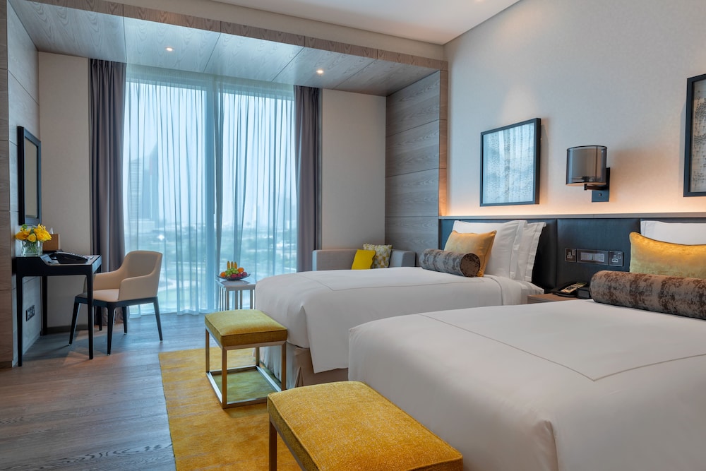 SUPERIOR, TWIN BEDS, GOLF COURSE VIEW