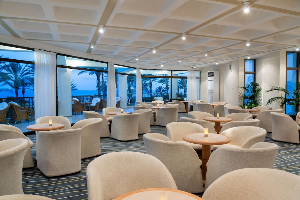 Constantinou Bros Athena Beach Hotel 60/75