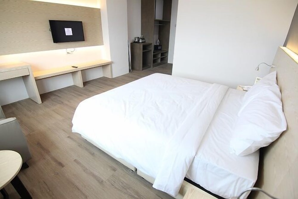 Kingston Hotel 25 at Summit Signature Batu Pahat 20/31