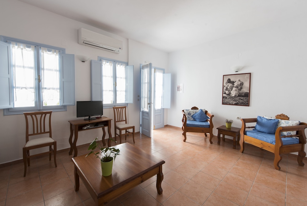 Kastro Suites 43/78