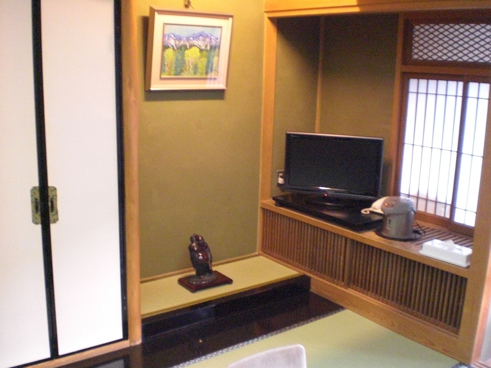 Okada Ryokan Warakutei 44/50