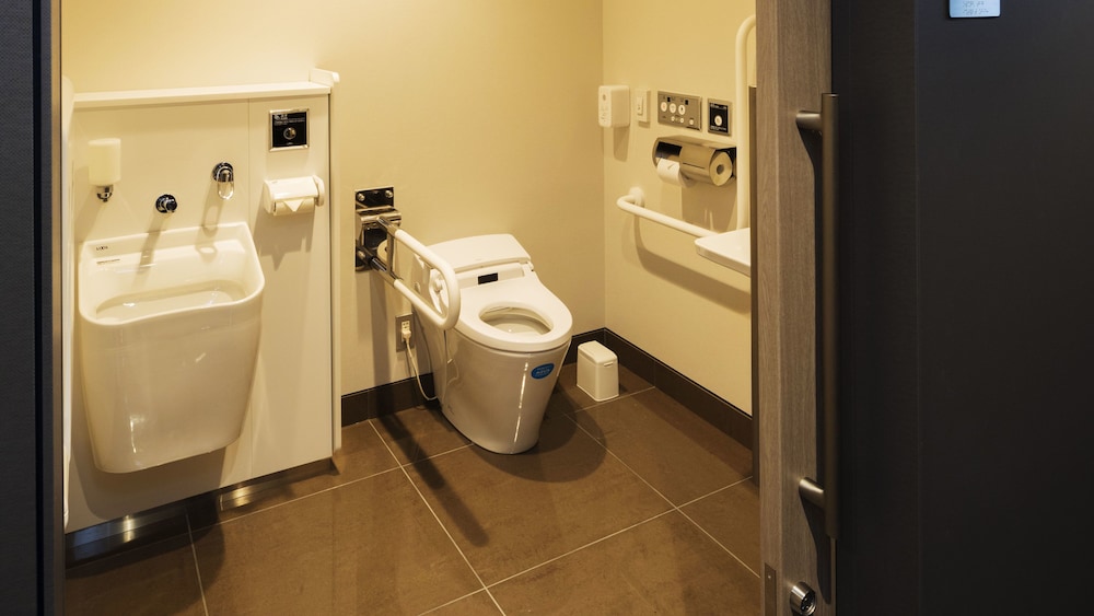 Hotel WBF Namba Motomachi 48/50