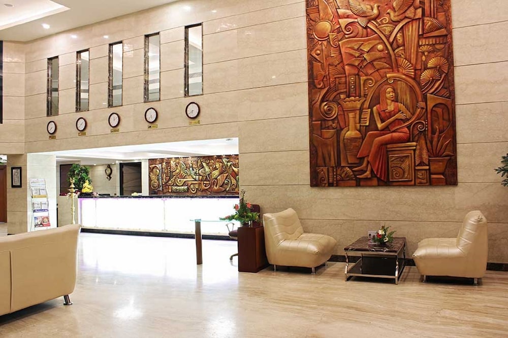 Hotel Chennai Le Palace 5/72