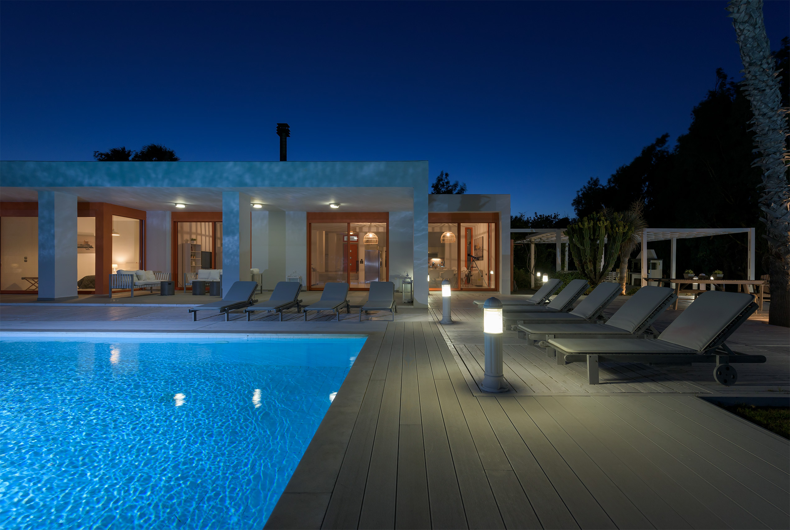 VILLA SEVEN 49/52