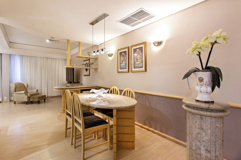 Bourbon Londrina Hotel 55/75