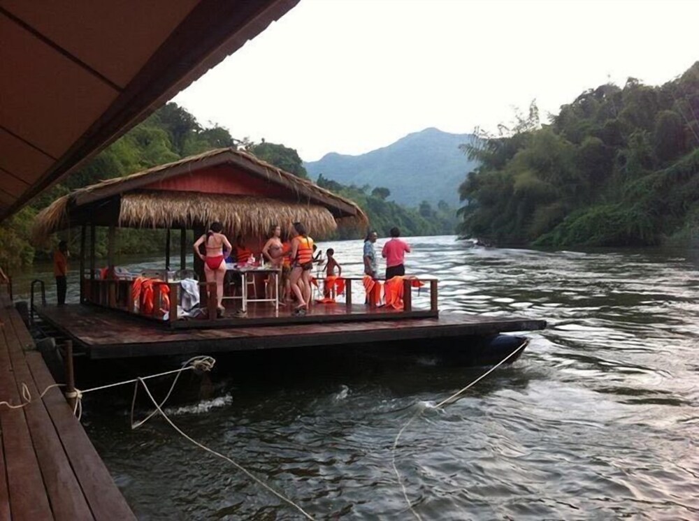 Star Hill Riverkwai Resort 75/85