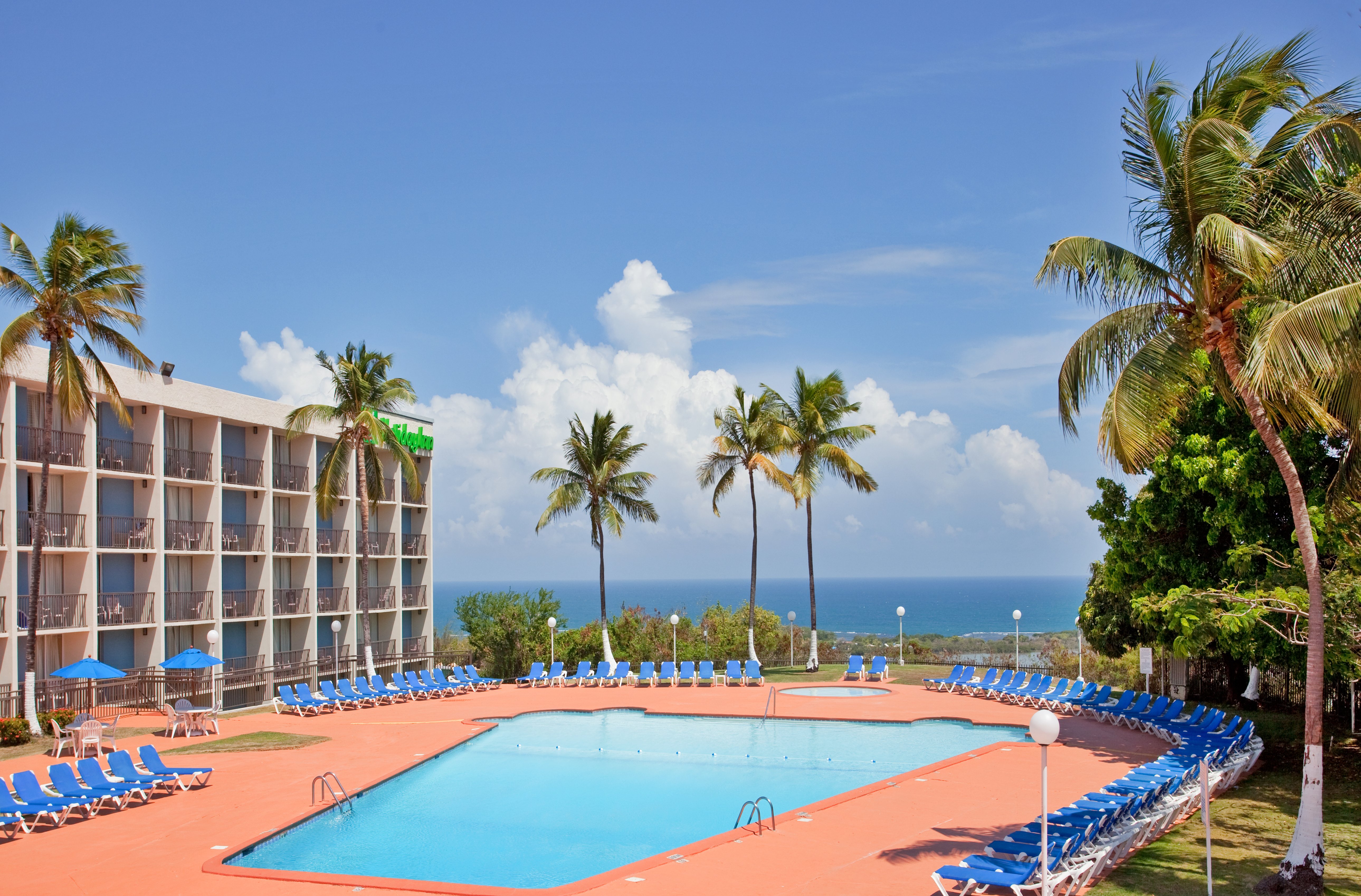 Holiday Inn Ponce And Tropical Casino 24/50