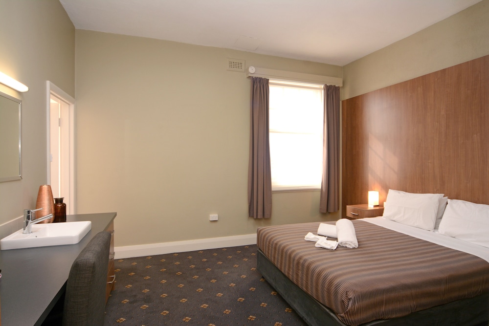 Formby Hotel 6/31