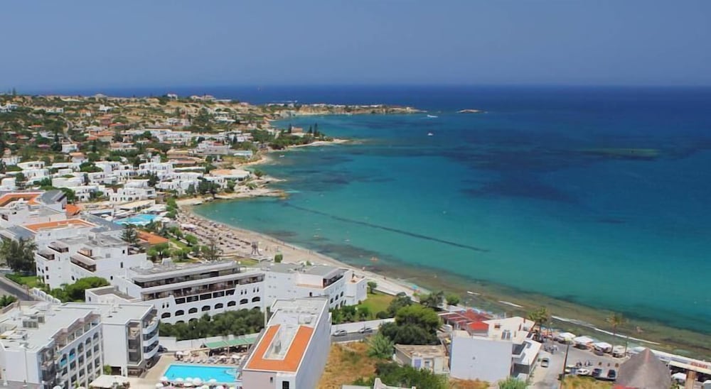 Velissarios Hotel 32/37