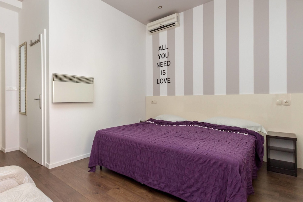 Apartments Aspalathos 12/56