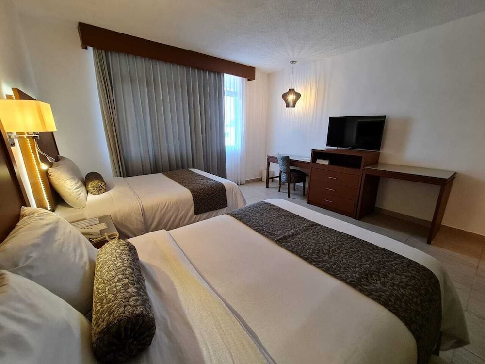 Hotel Marlon 3/30