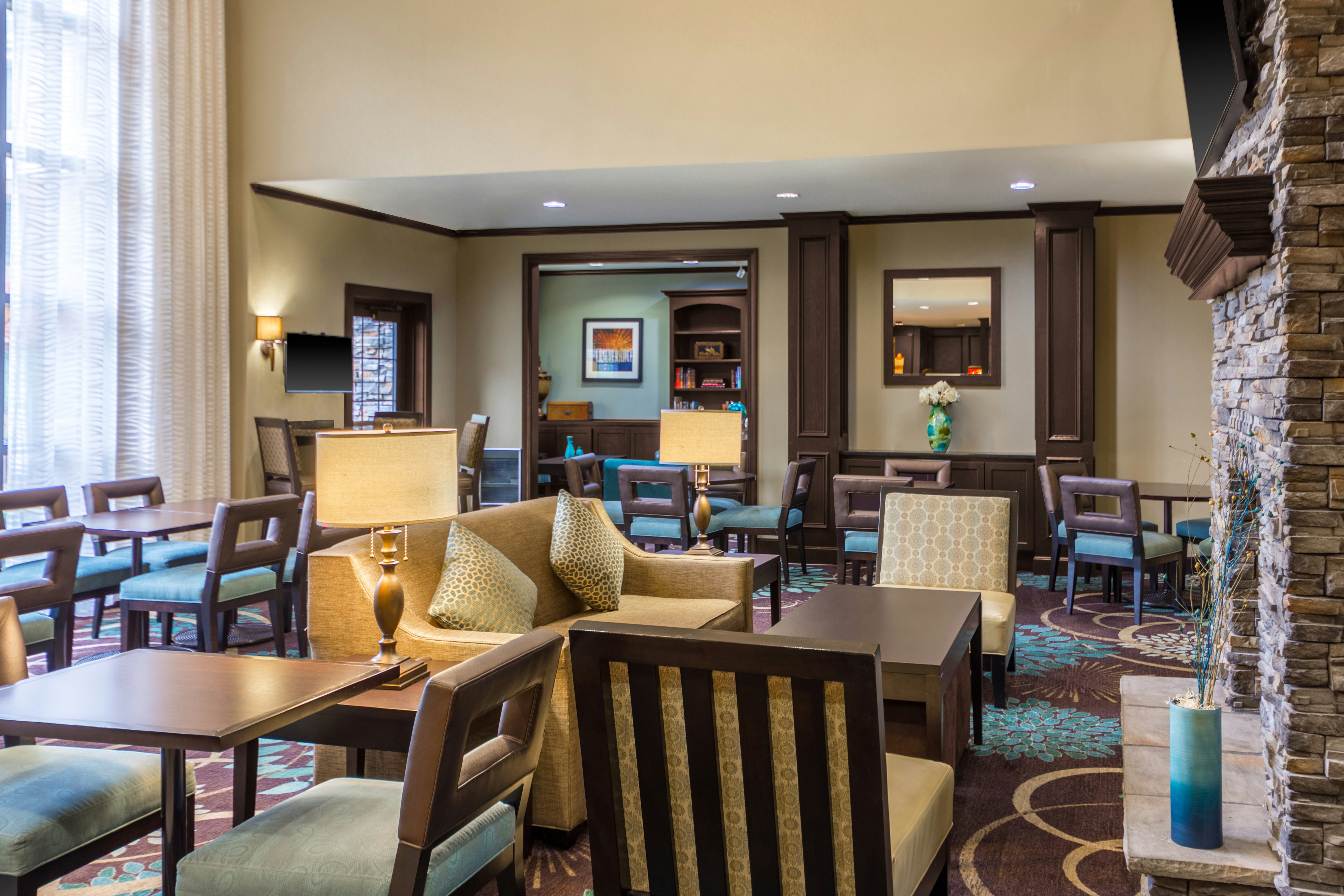 Staybridge Suites Kansas City-Independence 50/63