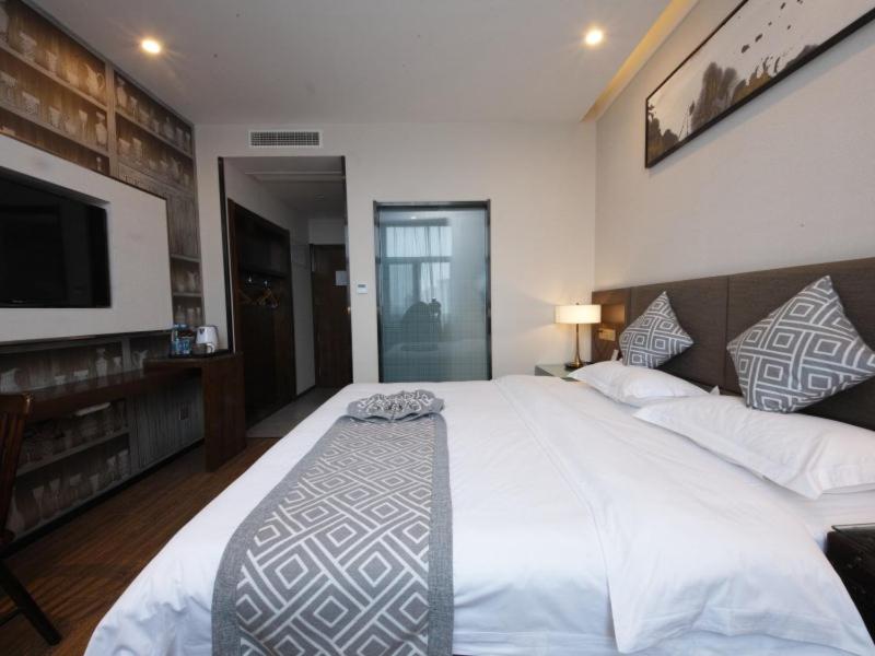 Gem Hefei Feidong High Speed Railway Station Longquan East Road Hotel 13/34