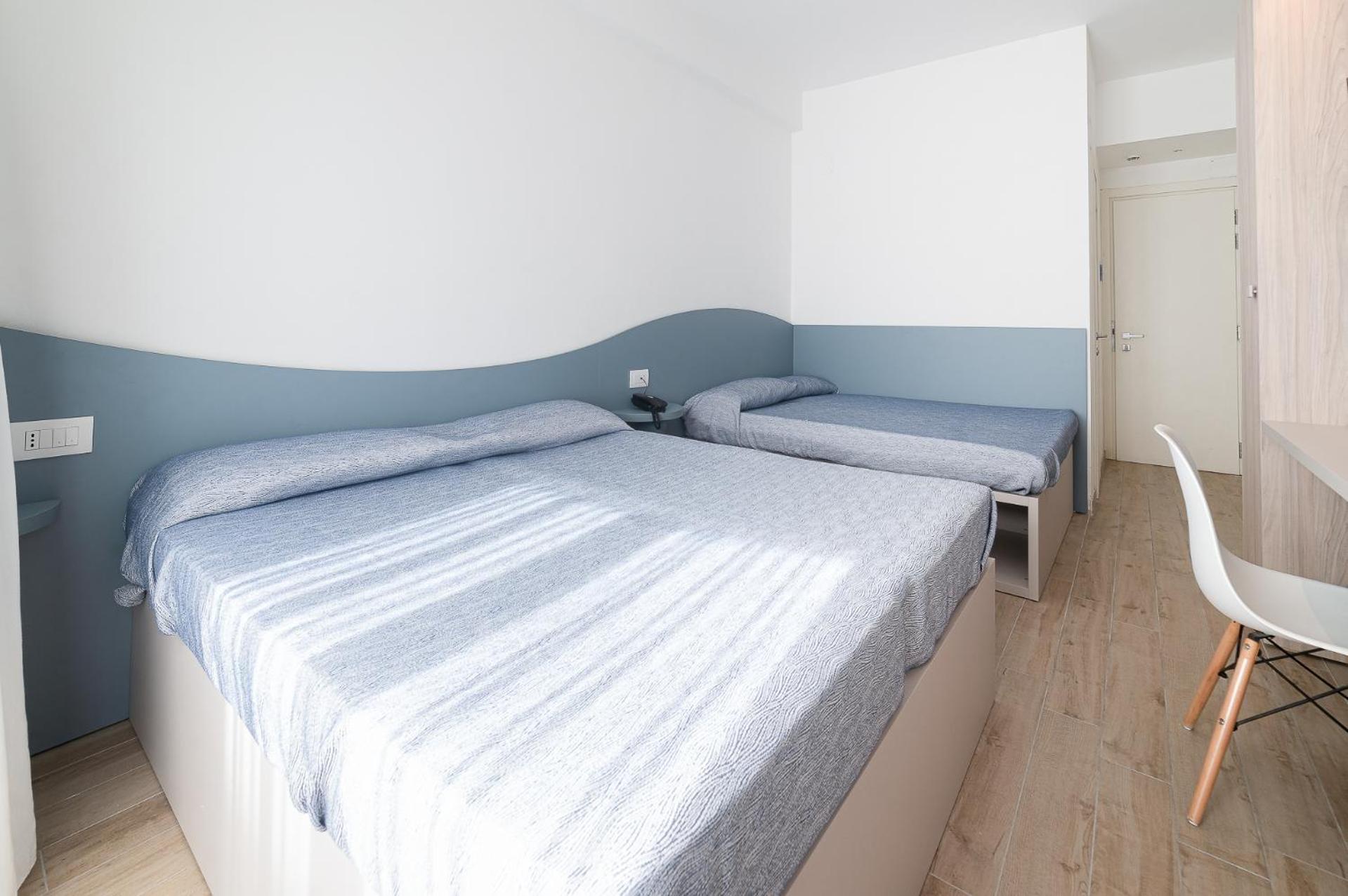 Room, 2 Queen Beds