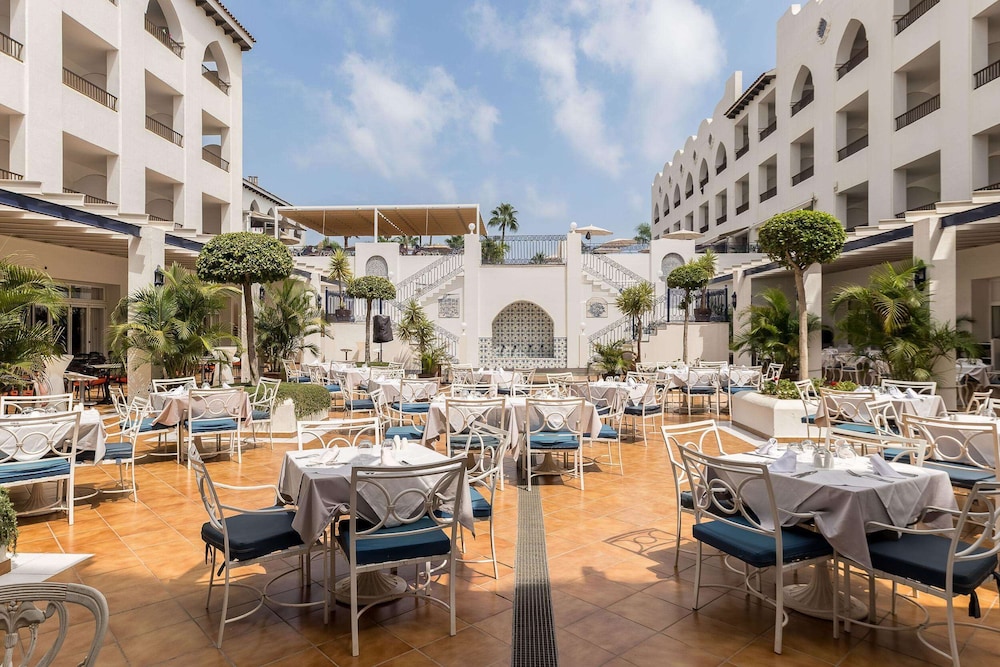 Hotel Mac Puerto Marina 42/49