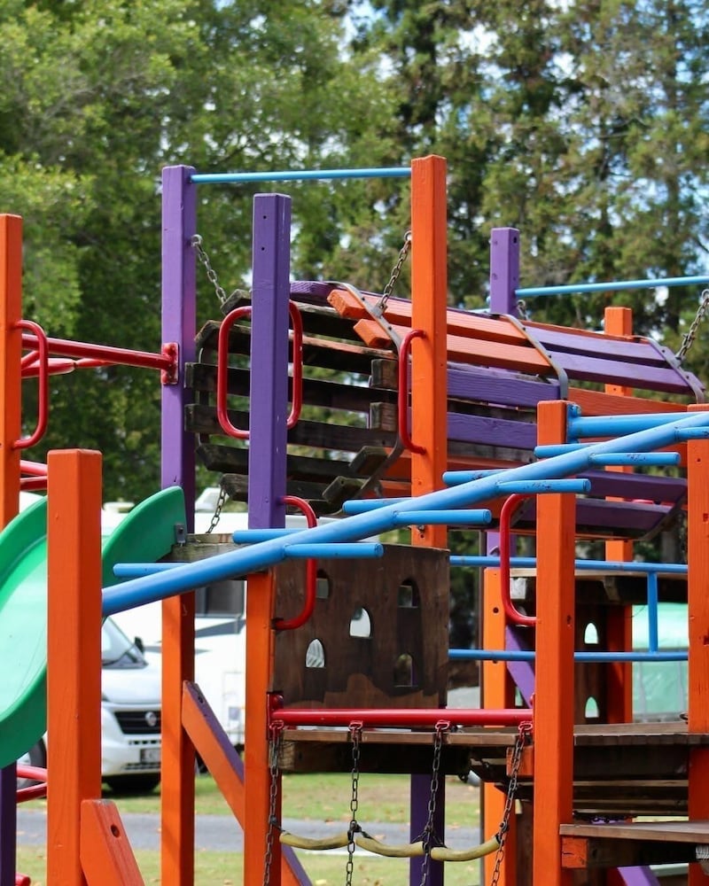 Bay Of Islands Holiday Park 60/68