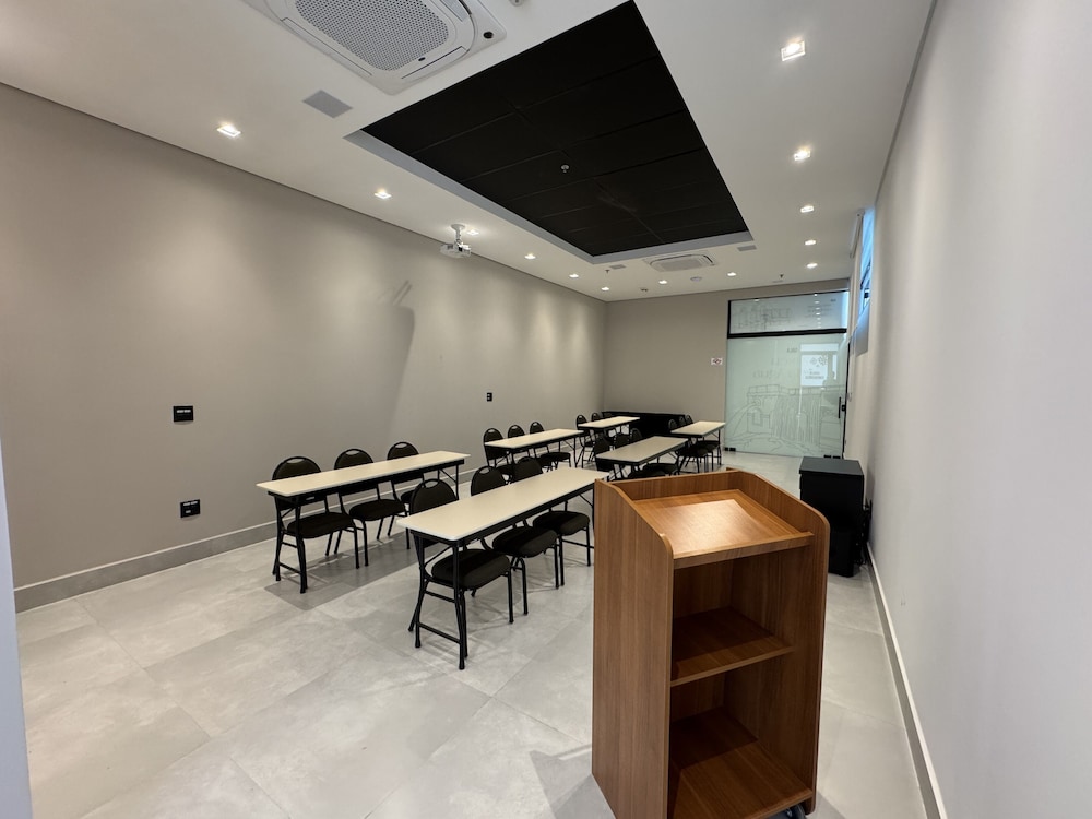 Occitano Apart Hotel 43/50