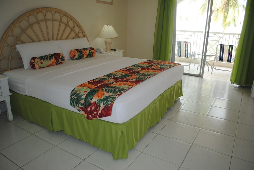 Sunbay Hotel 24/63