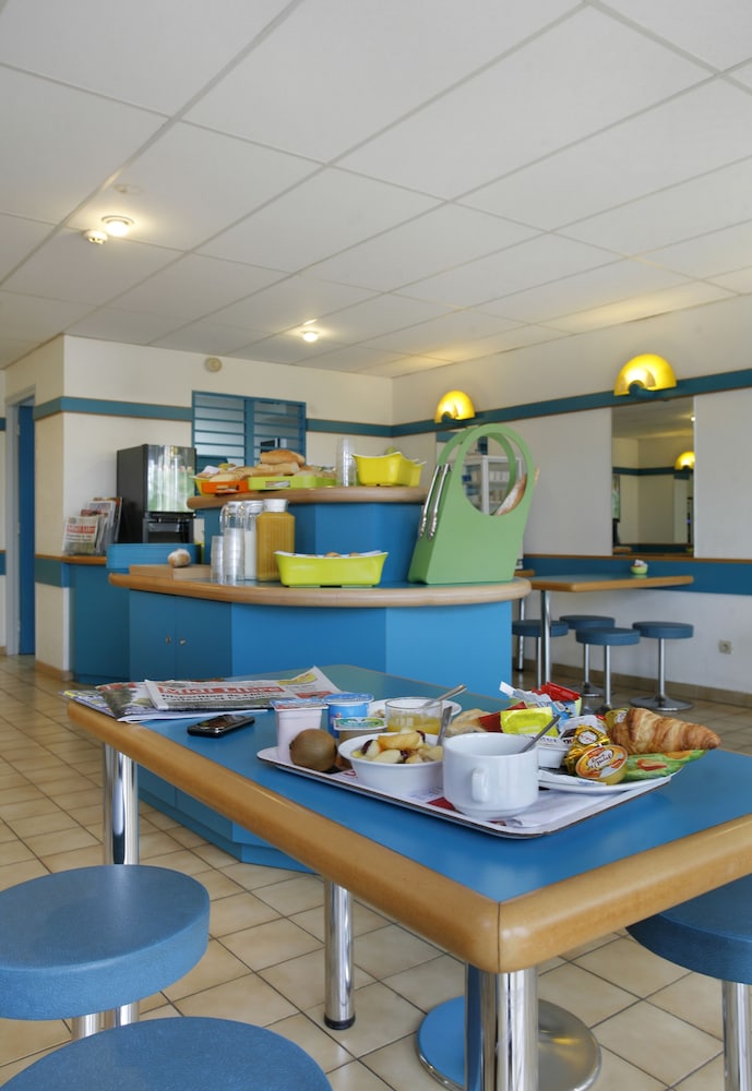 Ibis Beziers Est Mediterranee 71/73