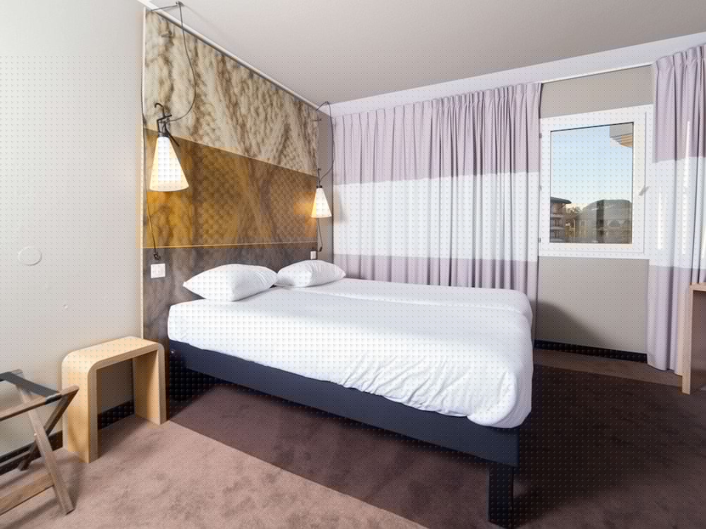 Ibis Toulouse Purpan 16/73