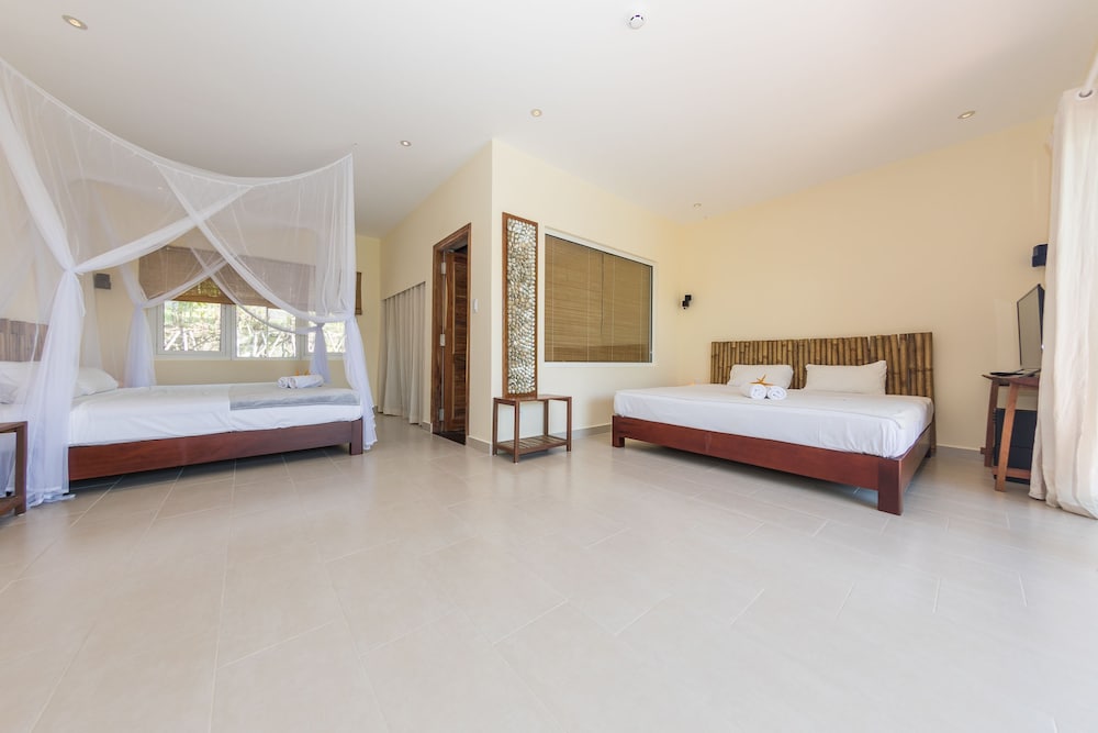 2 BEDROOMS, FAMILY, BUNGALOW
