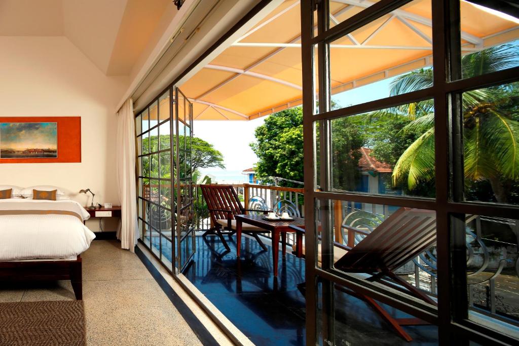 Basement, Terrace، Eighth Bastion 3/4