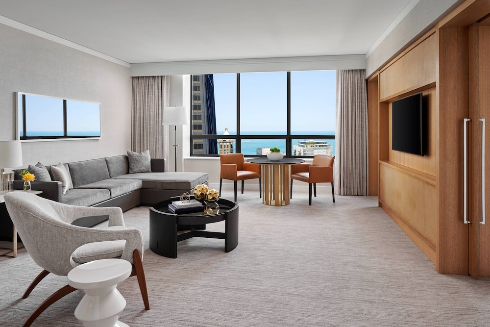 THE RITZ-CARLTON CHICAGO 20/42