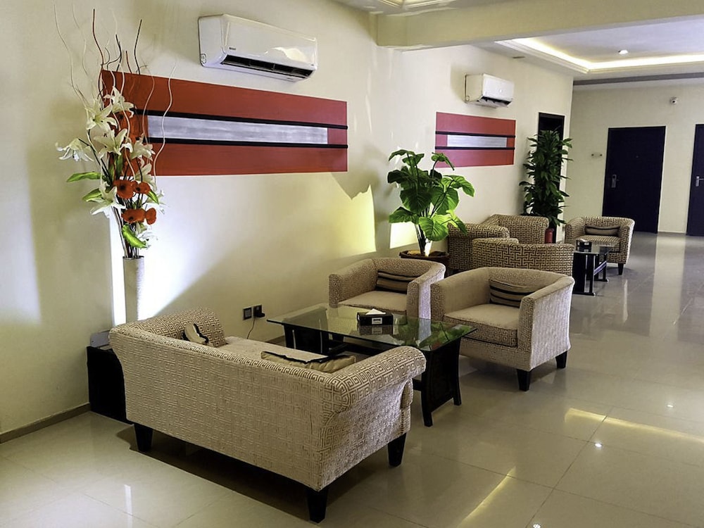 Grand Enclave 29/39