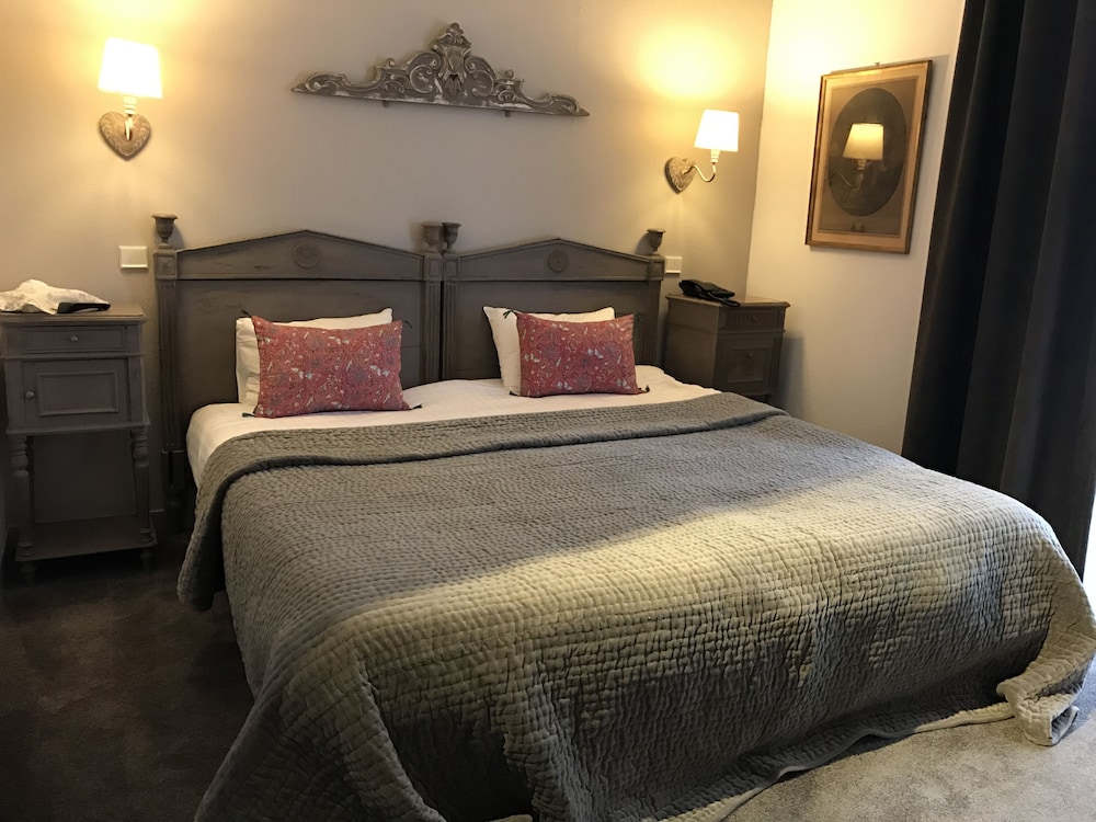 HOTEL ARVOR 14/36