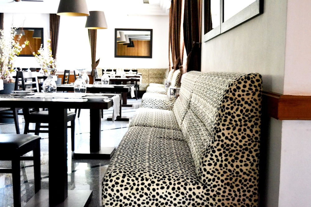 Douro Park Hotel 24/75