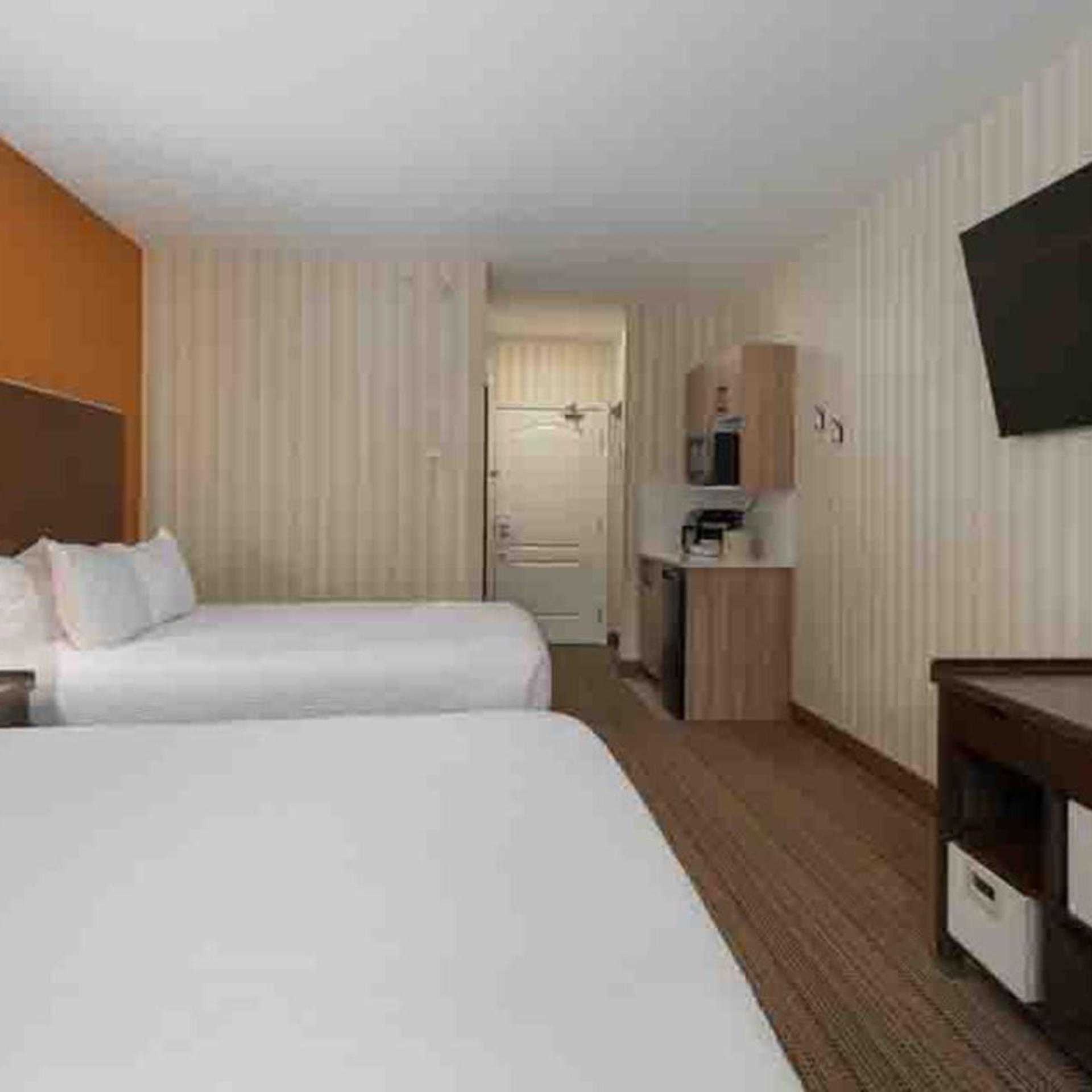 2 Bedrooms, Suite, 1.5 Bathrooms، Four Points By Sheraton Prince George 3/10