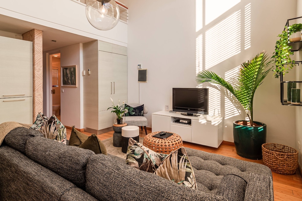 The Ivy Apartments 24/50