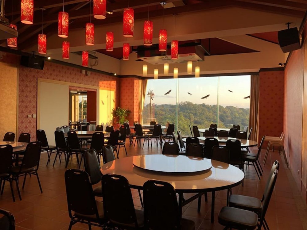 Yangmingshan Jing Shan Recreation Area 43/61